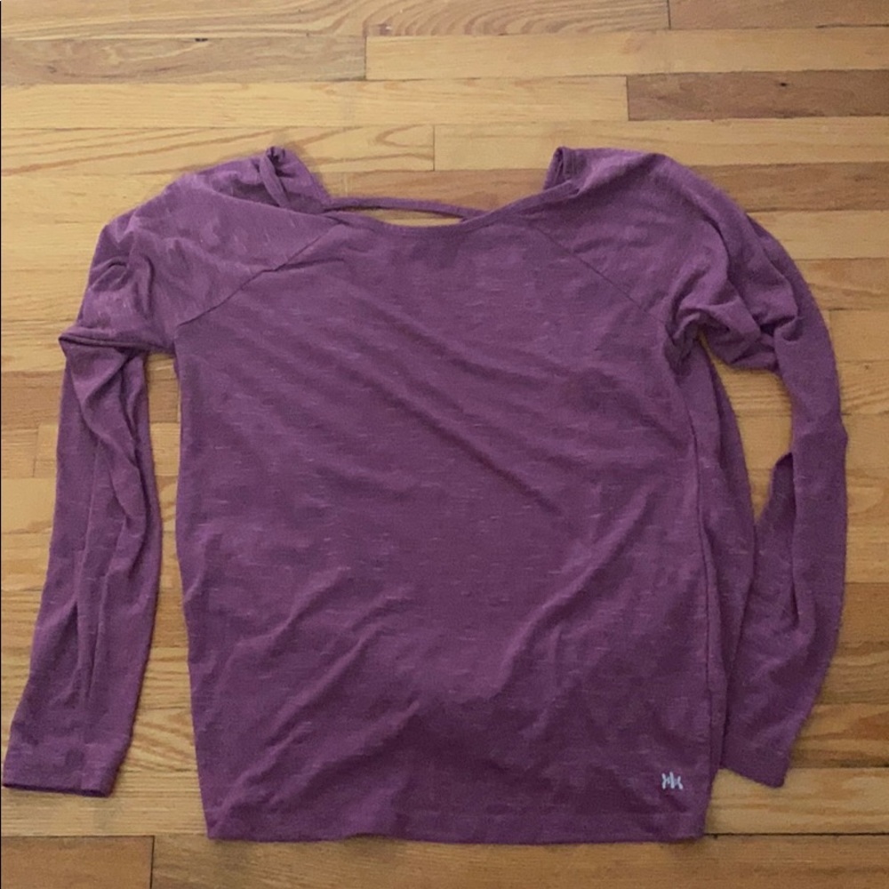 Long sleeve workout top